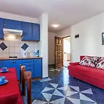 Apartament Mare *