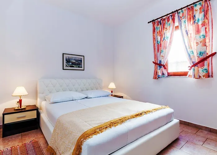 Mare Apartment *