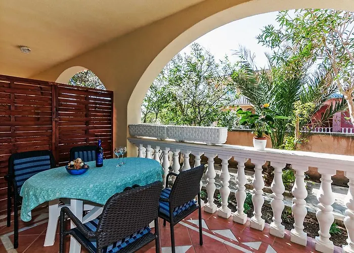 Mare Апартаменты *